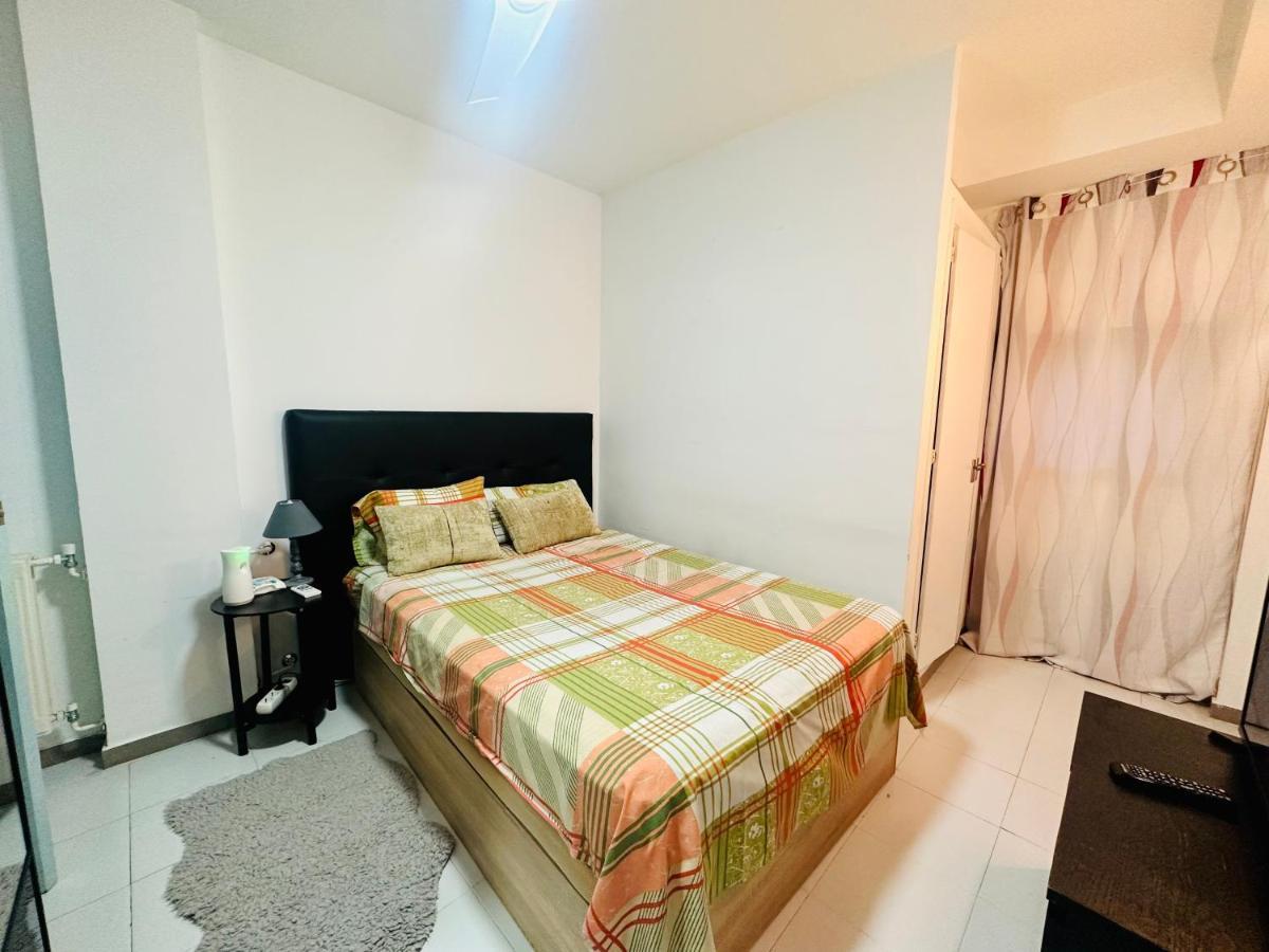 Habitacion マドリード エクステリア 写真